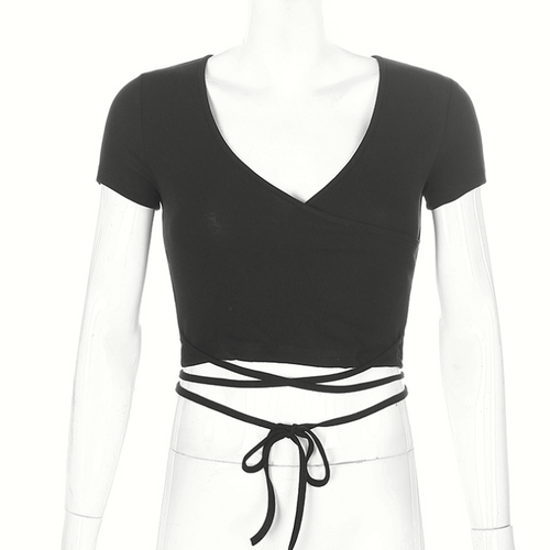 Camiseta casual de mujer slim fit con escote en V y tirantes cruzados