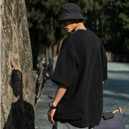 Camiseta de hombre oversize de manga corta en color liso